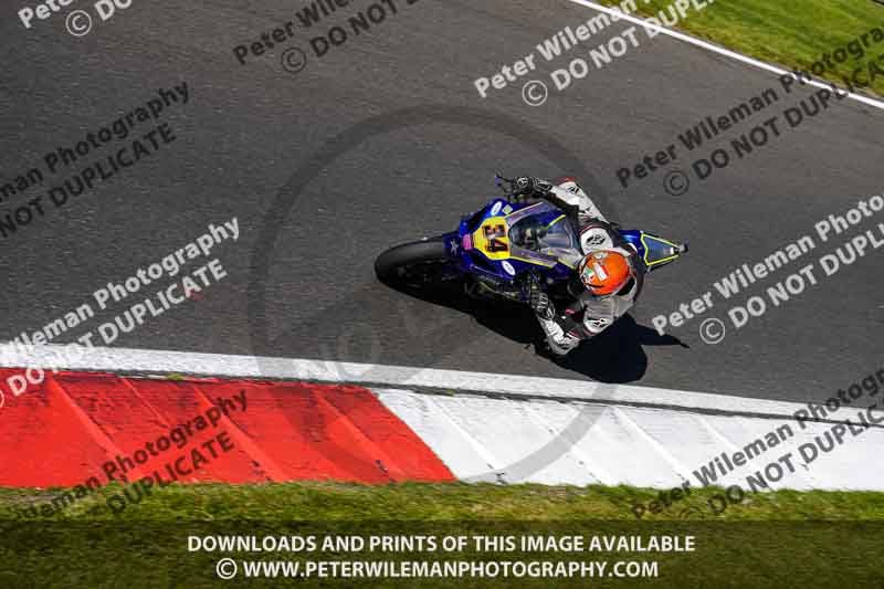 cadwell no limits trackday;cadwell park;cadwell park photographs;cadwell trackday photographs;enduro digital images;event digital images;eventdigitalimages;no limits trackdays;peter wileman photography;racing digital images;trackday digital images;trackday photos